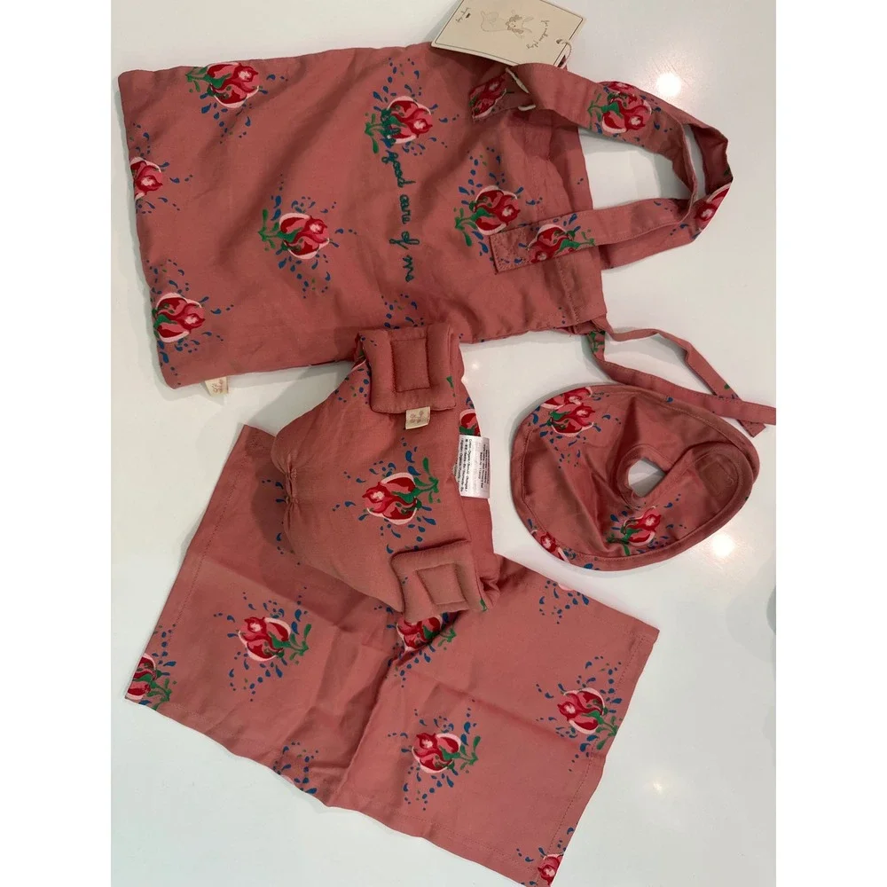 Konges Slojd Complete Doll Set Vita Rosa Blush Bag Carrier Bedding Nursery NWT